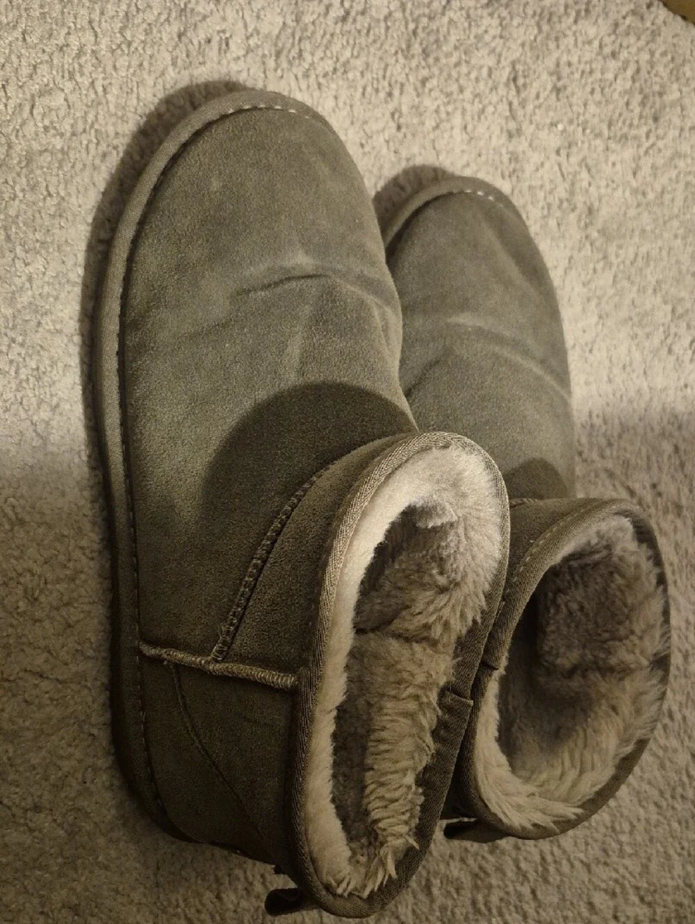 Cozy Women's Winter Ankle Boots in Olive Green